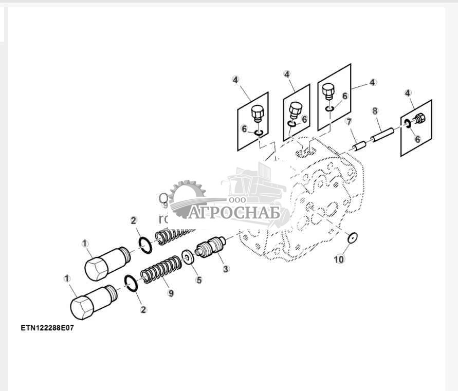 Крышка насоса гидростатического бортового редуктора, трансмиссия с ручным переключением передач 